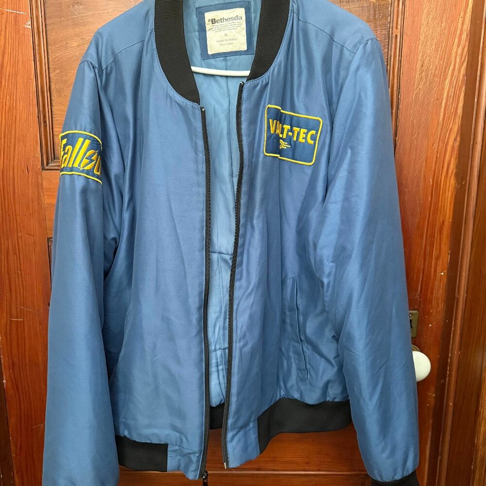 Limited Edition Fallout 4 Bomber Jacket - XL